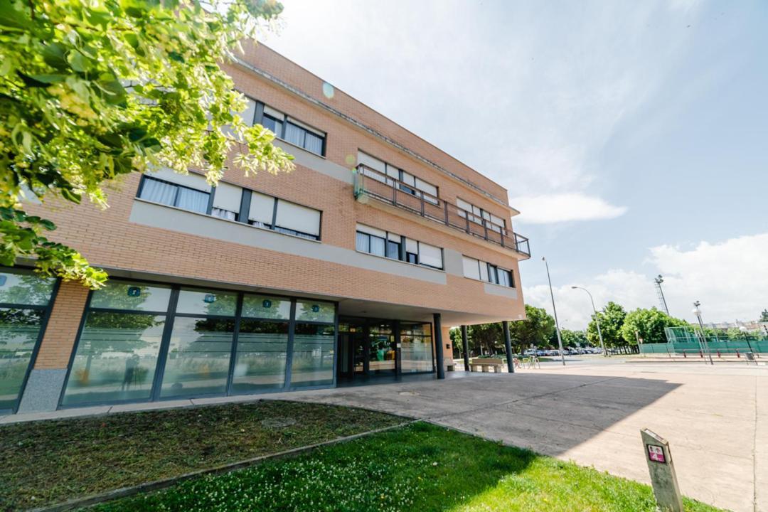 Micampus Logrono Student Residence Eksteriør bilde